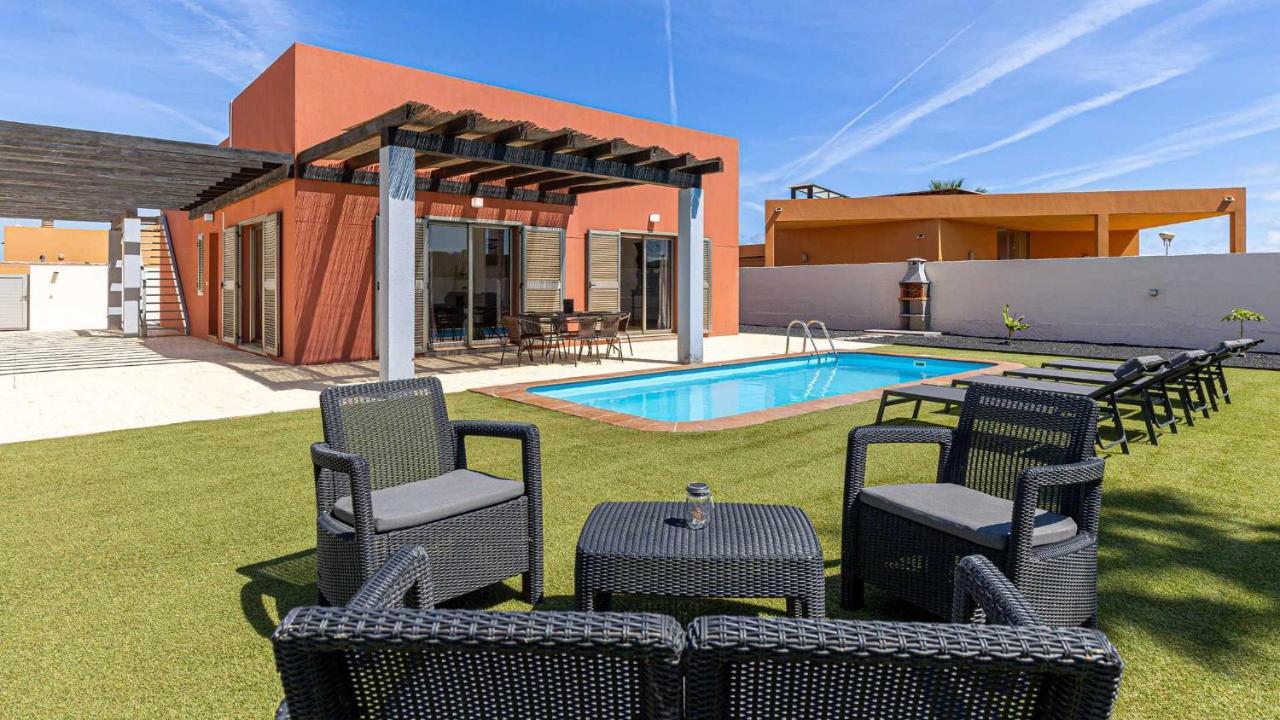 Villa Jarcia By Calima Villas Caleta de Fuste Extérieur photo